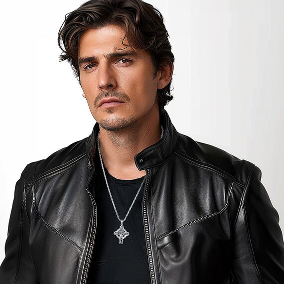 Eusense 925 Sterling Silber Saint Michael Kreuz Halskette St Michael Anhänger Erzengel beschützen uns Medaille Schutzpatron Amulett Religiöser Schmuck Geschenke für Männer Frauen