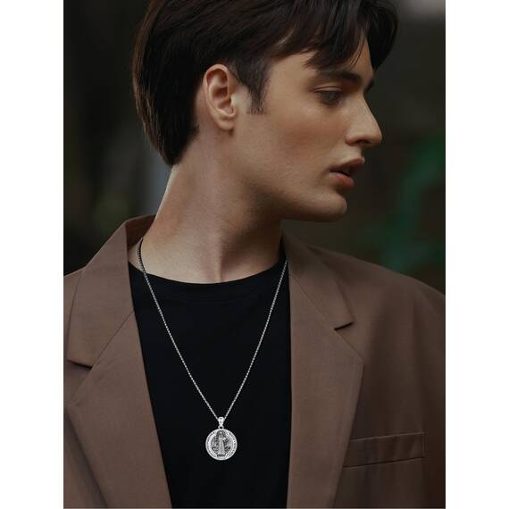 Shusukue Personalisierte St. Benedikt Kette 925 Silber Heiliger Benedikt Medaille Amulett Schutzpatron Halskette Christlicher Religiöser Anhänger
