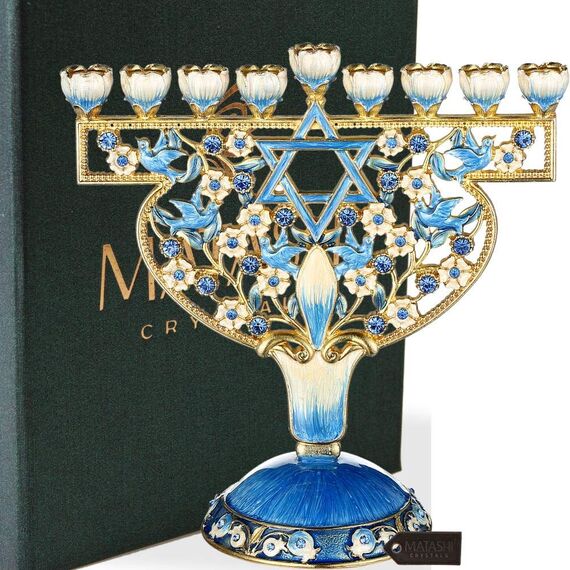 Handbemalter Menora-Kandelaber aus Emaille mit Tauben- und Blumen-Design