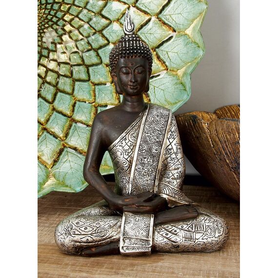 Deco 79 Polystone Buddha-Skulptur, meditierende Heimdekoration, Statue mit gravierten Schnitzereien und Reliefdetails, Akzentfigur, 15,2 x 10,2 x 20,3 cm, Schwarz