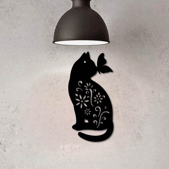 CREATCABIN Katze Metall Wandkunst Tier Schmetterling Dekor Wandbehang Silhouette Skulptur Ornamente Eisenschild Für Drinnen Und Draußen Zuhause Wohnzimmer Küche Garten Büro Dekoration Geschenk
