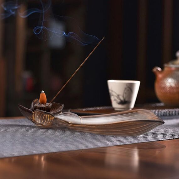 Cyiecw Keramik Lotus Räucherstäbchenhalter, Weihrauchbrenner für Räucherstäbchen mit Asche-Auffangschale, Ideal Incense Holder für Heimdekoration, Meditation und Yoga(60 Stäbchen und 40 Zapfen)