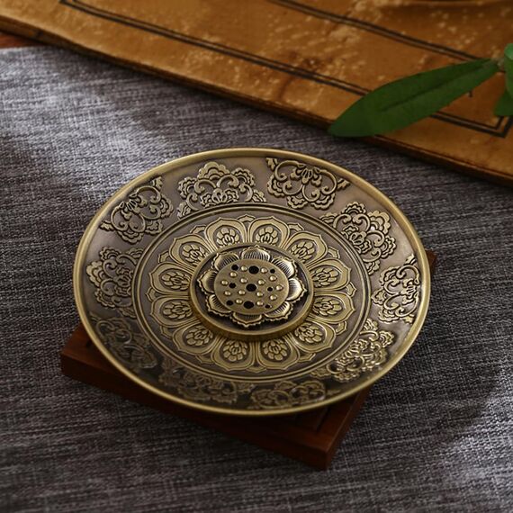Räucherstäbchenhalter, Zinklegierung Lotus Weihrauchbrenner mit 9 Löchern, Lotus Aromatherapy Zubehör mit Ash Catcher für Haus, Schlafzimmer, Yoga-Raum, Meditationsraum (Bronze)