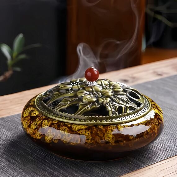 KOPYFANTAP Räucherstäbchen Halter Lotus, Keramik Räuchergefäß mit Messing Kalebassen Räucherstäbchenhalter und Metallabdeckung, Einfach Asche zu Sammeln und Reinigen, Gelb