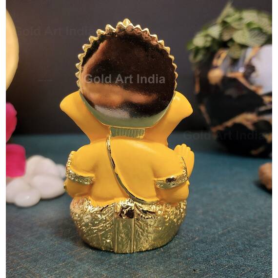 Gold Art India Vergoldete Ganesha mit Mango-Terrakotta-Arbeit – 8,9 cm Höhe für Heimdekor/Büroschreibtisch/Auto-Armaturenbrett (MukutMangoGold)