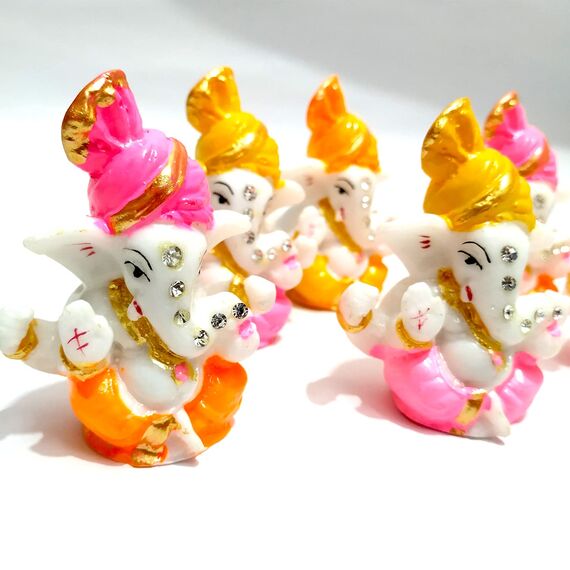 KSJONE Indische Mini-Ganesha-Statue Dekor Home Office Tempel Mandir Pooja Artikel Hindu-Lord Ganesha Figur für Auto Armaturenbrett Ganesh Statue Ganpati Geschenke Home Office Dekor