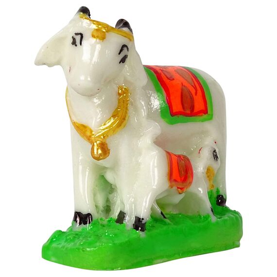 IBA Indianbeautifulart Herr Kamadhenu Kau Mit Kaf Handgefertigte Harz Statue 6 cm Kleines Idol Fur Auto Armaturenbrett Figuren Burotischdekoration