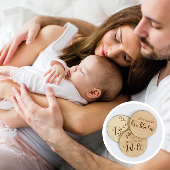 MYLILY 30 Baby Meilensteinkarten aus Holz | Meilensteinkarten Baby | Monatskarten Baby 1-12 Monate | Meilensteine Baby Holz | Baby Karten Meilensteine | Zauberhafte Erinnerungen | Geschenk für Mamas