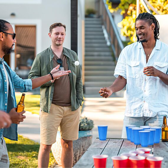 Spyrtb Bierpong Becher Set, Beer Pong Becher, 40 Beerpong Becher(500ML) +12 Tischtennisbälle, Wiederverwendbare, Red Cups Für Party Trinkspiele Camping Geburtstag Hochzeit