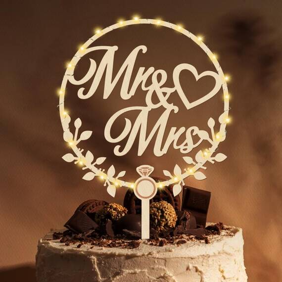 Giftota Cake Topper Hochzeit Holz Mit LED Lichterkette - Tortendeko "Mr und Mrs" - Hochzeitstorte Deko