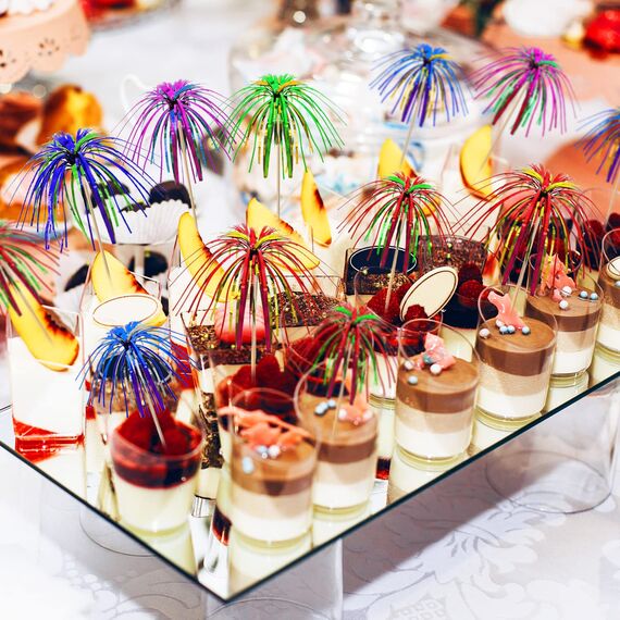 OMIGA Cocktail Deko Cocktailspieße 100 Stück Cocktail Picks Feuerwerk Sticks Eislametta Cocktailspieße für Party Dekorationen Zahnstocher Palme Geburtstagsbars Supplies Mehrfarbig