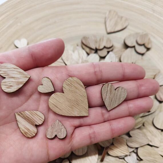 150 Stück Holzherzen Tischdeko Hochzeit Geburtstag Taufe Tisch Deko Hochzeit Streudeko Weihnachten Geschenk Füllung Dekoration (Herz-Holz)