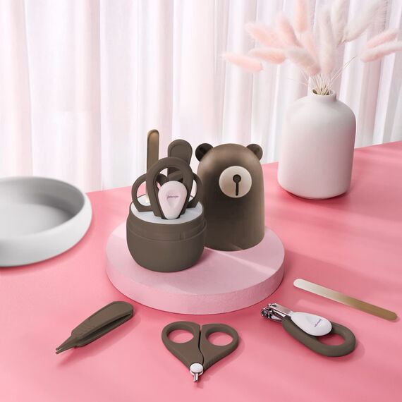 Baby 7 in 1 Pflegeset, Nagelschere, Nagelfeile, Pinzette, Naturholz-Haarkamm, Aufbewahrungskorb，für Kinder und Neugeborene in einer schönen Geschenkbox.