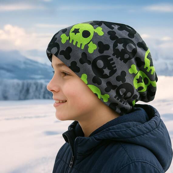 Wollhuhn Kinder Beanie – Zweilagige Longbeanie aus Jersey, wendbar & weich – innen grau – Handmade in Deutschland – ganzjährig (DE/NL/SE/PL, Numerisch, 52, 54, Skulls Grau/Lime)