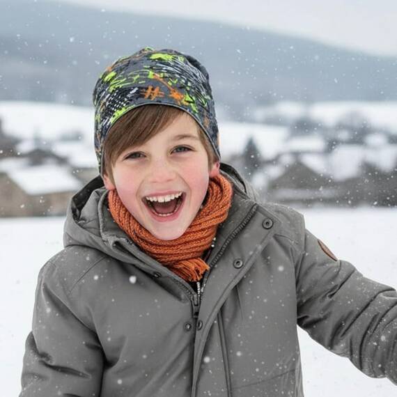 Wollhuhn Kinder Beanie – Zweilagige Longbeanie aus Jersey, wendbar & weich – mit Grauer Innenseite – Handmade in Deutschland – ganzjährig tragbar (Graffiti Grau/Bunt, L)