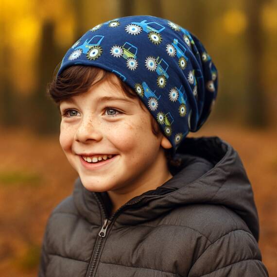 Wollhuhn Kinder Beanie – Zweilagige Longbeanie aus Jersey, wendbar & weich – innen grau – Handmade in Deutschland – ganzjährig (DE/NL/SE/PL, Numerisch, 56, 58, Traktor/Trecker Dunkelblau)