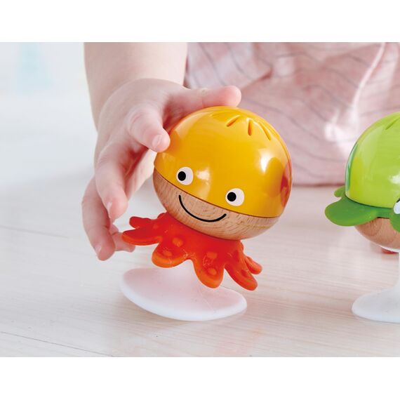 Hape  Saugnapf  Rasselset – 3‑teilige Meeres‑Tier Rassel‑ und Beißspielzeug, Sensorik‑ & Motorikförderung für Babys ab  0  Monaten