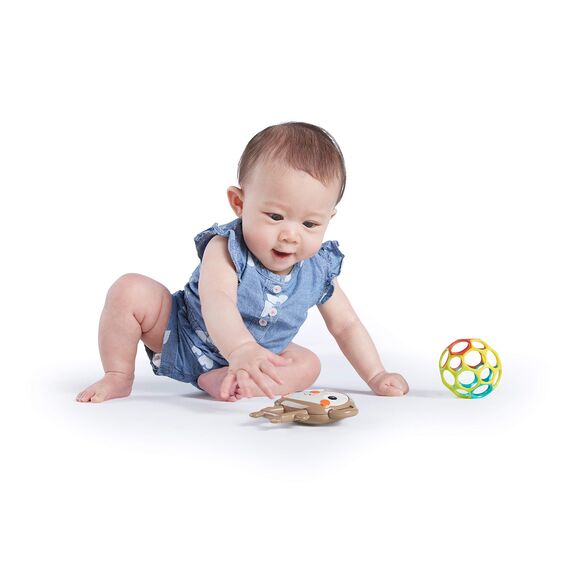 Bright Starts Oball, Spielbogen für den Kinderwagen aus flexiblem, festem Oball-Material für einfaches Greifen