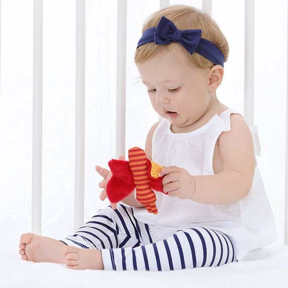 SIGIKID 41181 Greifling Schmetterling Red Stars Mädchen und Jungen Babyspielzeug empfohlen ab Geburt orange