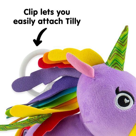 Lamaze Baby Spielzeug "Ella, das Einhorn" Clip & Go, Greifling, Stoffspielzeug Kleinkind, Motorikspielzeug Beißen, Greifen & Geräusche Erzeugen, Geschenke zur Geburt, Babyspielzeug ab 0 Monaten