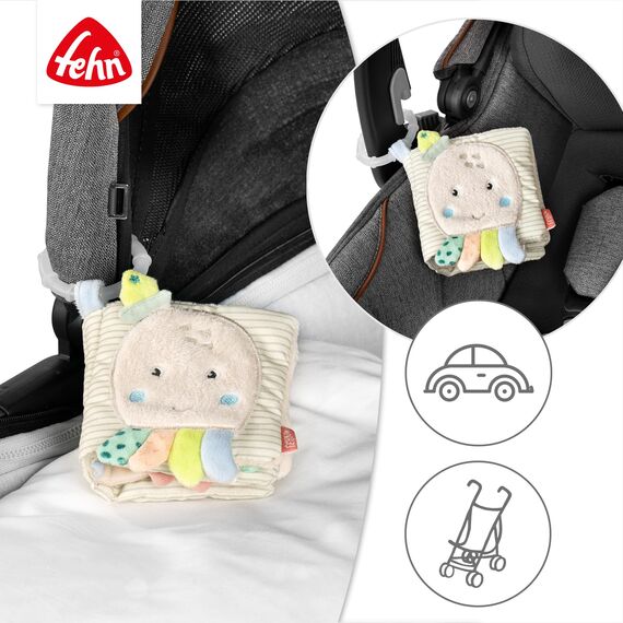 Fehn Fühlbuch Oktopus - Buggybuch aus Stoff mit Meerestier Motiven - Babyspielzeug Buch mit Quietsche, Raschelpapier und Spiegel - Babybuch 8 Seiten - Stoffbuch für Babys und Kleinkinder ab 0+ Monaten