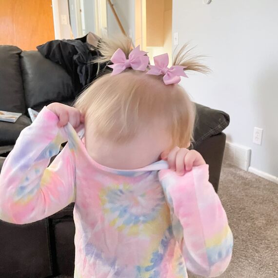 JOYOYO 50 Stück Baby Haarspangen Kleine Größe 2 Zoll Schleife Clips für Baby Mädchen Kleinkinder Volles Band bedeckt Handwerk Bögen, Baby Mädchen Haarspangen
