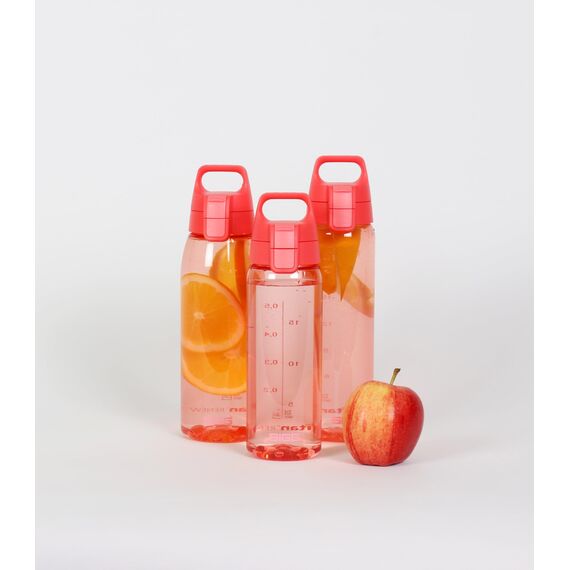 Sigg - Tritan Trinkflasche - Total Color ONE Watermelon - Für Kohlensäurehaltige Getränke Geeignet - Spülmaschinenfest - Auslaufsicher - Leicht - BPA-frei - Rosa - 0.6L