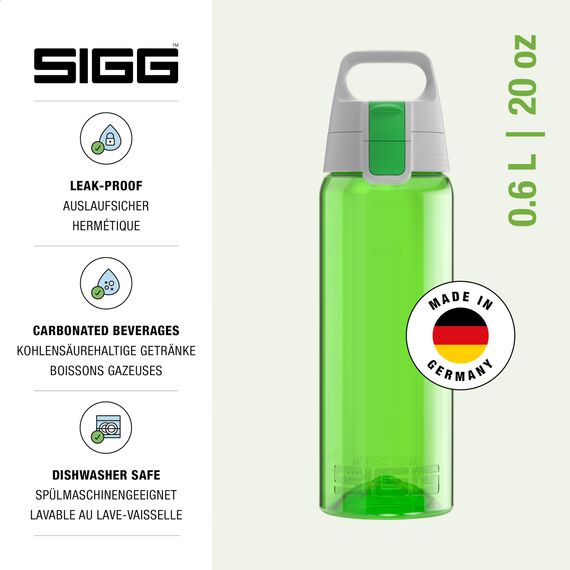Sigg Total Color Green Trinkflasche (0.6 L), schadstofffreie und auslaufsichere Trinkflasche, leichte und bruchfeste Trinkflasche aus Tritan