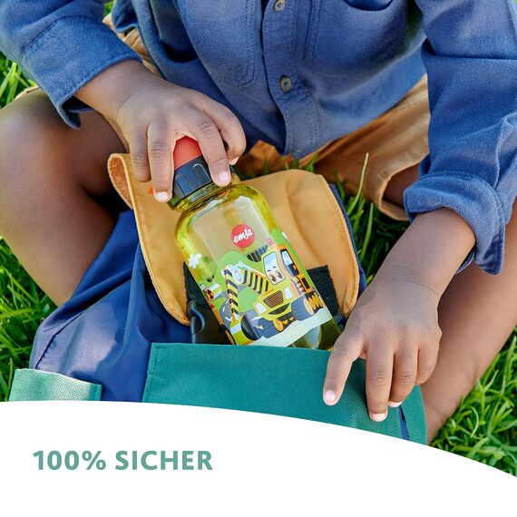 Emsa N30512 Kids Tritan Trinkflasche | Fassungsvermögen: 0,4 Liter | 100% sicher/praktisch/hygienisch/dicht/unbedenklich | robust | Design: Fire Brigade