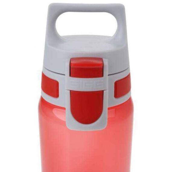 SIGG VIVA ONE Red Kinder Trinkflasche (0.5 L), schadstofffreie Kinderflasche mit auslaufsicherem Deckel, einhändig bedienbare Sporttrinkflasche