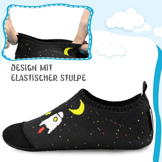 Kyopp Hausschuhe Kinder Junge Mädchen Pantoffeln Rutschfest Barfussschuhe Kindergarten Slippers für Atmungsaktive Weich Lauflernschuhe Kleinkinder Schuhe(Schwarzer-Kosmisch 24/25EU)