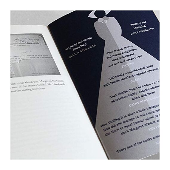The Testaments: The Booker Prize-winning sequel to the bestselling novel The Handmaid's Tale (The handmaid's tale, 2)