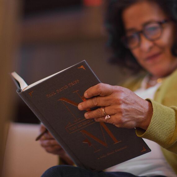 New Morning Mercies: A Daily Gospel Devotional: A Daily Gospel Devotional (Gift Edition)