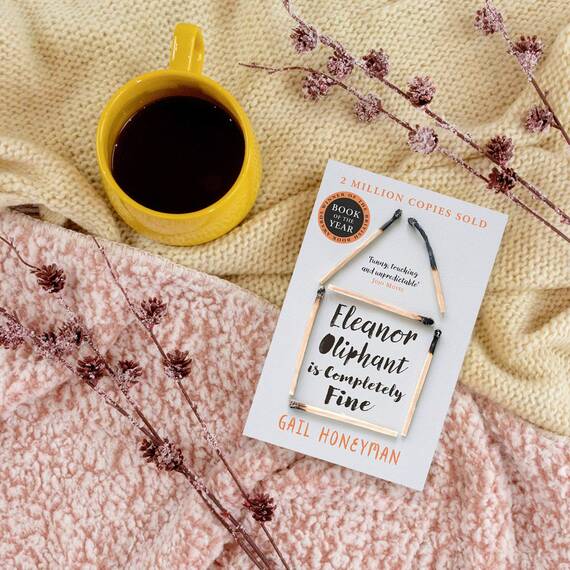 Eleanor Oliphant is Completely Fine: The unforgettable Sunday Times bestselling literary fiction novel, the perfect summer holiday read 2025