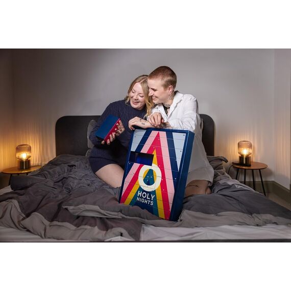 ORION erotischer Adventskalender 2025 für Paare, Frauen und Männer, Erwachsene, Deluxe-Weihnachtskalender mit 24 erotischen Geschenken, Erotik-Überraschungen und Premium-Toys