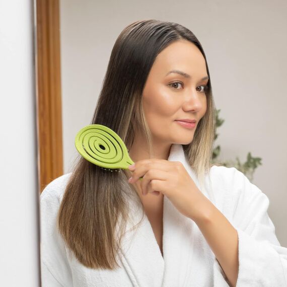 Ninabella Haarbürste ohne Ziepen - Bürste für Damen und Herren - Detangler Bürste auch für Locken & Lange Haare - Entwirrbürste Haarbürsten - Limetten Grün