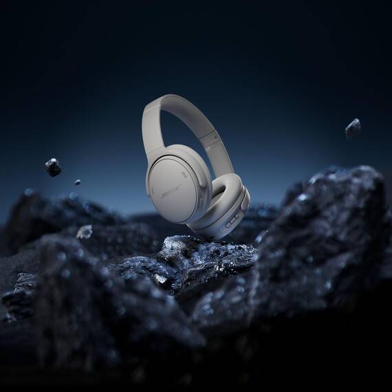 Bose QuietComfort Kabellose Kopfhörer mit Mikrofon und Noise-Cancelling, Bluetooth-Over-Ear-Kopfhörer, Audiophile Kopfhörer, On-Ear-Kopfhörer mit Noise-Cancelling, bis 24h Akkulaufzeit, Mondlichtgrau
