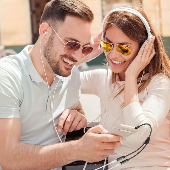 Syncwire Audio Y Splitter Kabel - 23cm- 3,5mm Male auf 2X Female Nylon Kopfhörer Doppelstecker für Apple, Samsung, Smartphone, Kopfhörer, Lautsprecher, Mikrofon & Mehr - Schwarz