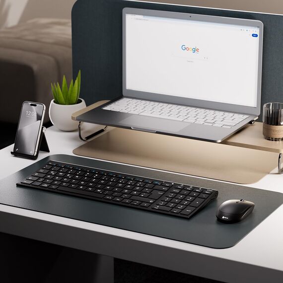 iClever Kabellos Tastatur Maus Set, Wiederaufladbare Kabellose Tastatur und Maus, QWERTZ Layout (Deutsch), Ultra Thin für Computer/Desktop/PC/Laptop/Windows 10/8/7, Weiß und Silber