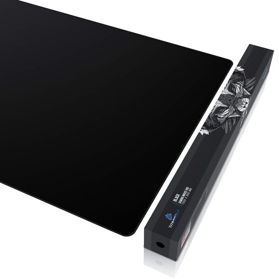 Titanwolf - XXXL Übergröße Mauspad 1500x800mm - XXXL Großformat - Schreibtischauflage - gummierte Rückseite - rutschfest und abwaschbar - Gaming - Präzision und Geschwindigkeit - umlaufende Naht