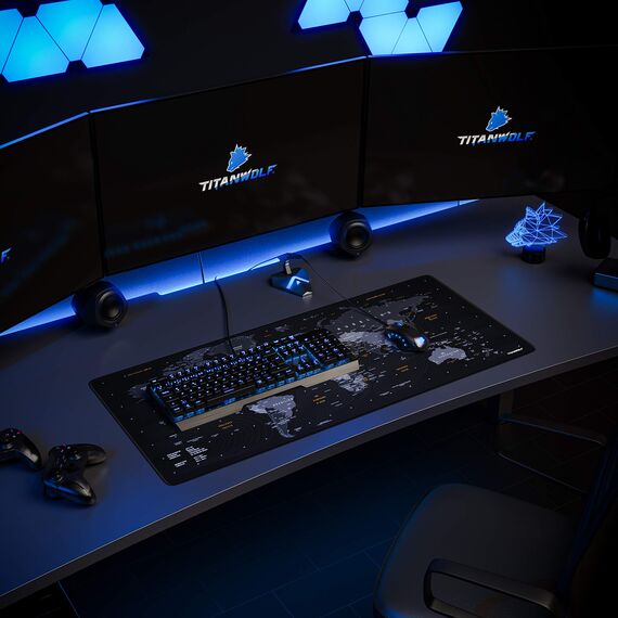 TITANWOLF - DEUTSCHES Layout - Titanwolf XXL Gaming Mauspad 900x400x3 mm - Schreibtischunterlage Gross - XXL Mousepad Gaming und Office - Weltkarte schwarz