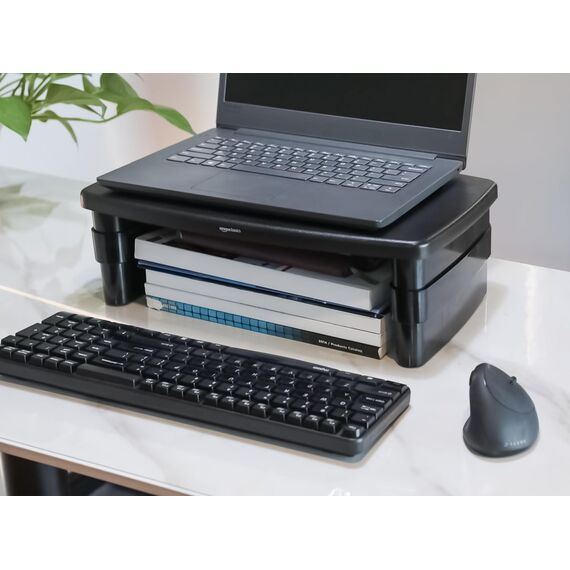 Amazon Basics Rechteckig Verstellbarer Computer-Monitorständer für weniger Nackenbelastung, geeignet für Monitore und Laptops mit einem Gewicht von bis zu 22 Pfund, Schwarz