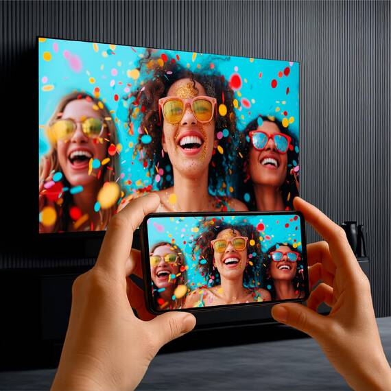 DYON Movie Smart 32 VX-S - 32 Zoll (80 cm) Smart TV mit Soundboost, Triple Tuner (DVB-C/-S2/-T2), App Store, Prime Video, Netflix, YouTube, DAZN, Disney+, Hotelmodus [2026]