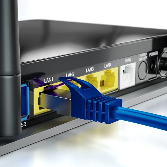 deleyCON 7,5m CAT7 Netzwerkkabel - 10 Gigabit - RJ45 Patchkabel Ethernet Kabel (Kupfer, SFTP PiMF Schirmung) - für Highspeed LAN DSL Switch Modem Router Patchpanel CAT7 CAT6 CAT5 - Blau