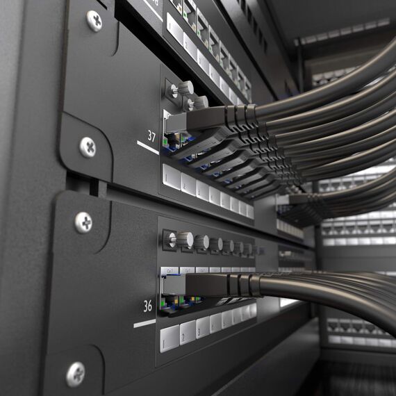 KabelDirekt – Cat 7 Netzwerkkabel, bruchfest – 5x 5m – 10 Gigabit LAN Kabel & Ethernet Kabel, erhältlich in 0,25-30m (Patchkabel für Highspeed-Netzwerke, PC, Switch/Router/Modem, RJ45, schwarz)