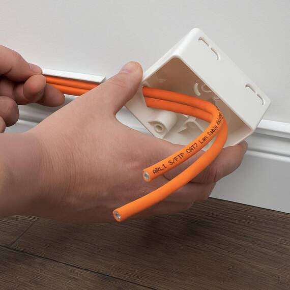ARLI CAT 7 Verlegekabel 50m Netzwerkkabel inkl. Abisoliermesser CAT.7 LAN Halogenfrei Installationskabel SFTP S/FTP CAT7 PIMF Kabel Netzwerk Verkabelung Datenkabel AWG23/1 geschirmt Kupfer 50 m