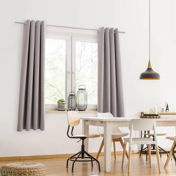 Blumtal Verdunklungsvorhänge 2er Set - Thermovorhang Hitzeschutz - Vorhang Blickdicht mit Ösen - Gardinenschals mit Schlaufen - Lärmschutzvorhang-Gardinen 175x140cm - Vorhänge Grau