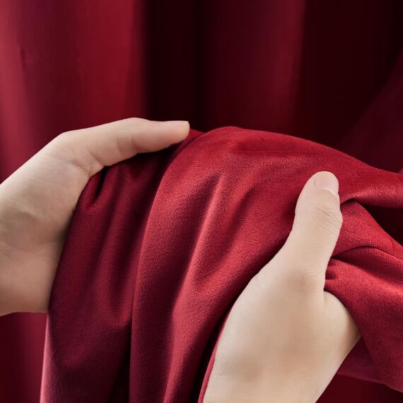 MIULEE Rot Samtvorhang mit Ösen, Wunderschön Weich Vorhänge Samt für Deko Schlafzimmer Wohnzimmer, 2 Stück Samt Gardinen Blickdicht Jedes 245 CM Hoch, Dicker Velvet Thermovorhang Winter