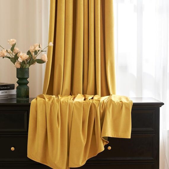 MIULEE Senfgelb Samtvorhang Ösen 2er Set 140X225, Blickdichte Vorhänge Samt für Schlafzimmer Wohnzimmer, Wunderschön Weich Vorhang Verdunkelung Velvet Curtains, Verdunkelnd Samt Gardinen Blickdicht