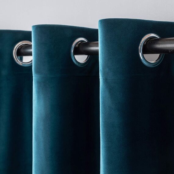 MIULEE Blau Samtvorhang mit Ösen 140x260, Wunderschön Weich Vorhänge Samt für Deko Schlafzimmer Wohnzimmer, 2 Stück Samt Gardinen Blickdicht Jedes 260 cm Hoch, Dicker Velvet Thermovorhang Winter